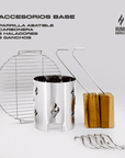 ACCESORIOS BASE
Carbonera
2 Haladores 
Parrilla abatible
5 ganchos